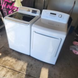 SAMSUNG WASHER AND LG ELECTRIC DRYER 