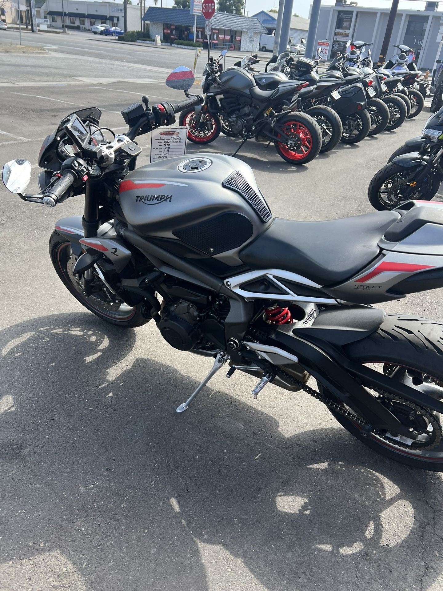 2022 Triumph Street Triple R