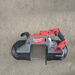 Milwaukee M18 Deep Cut Bandsaw
