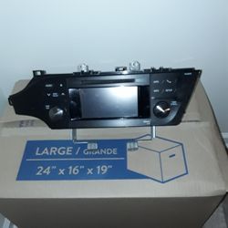 2013-2015 Toyota Avalon OEM Radio CD /FM 