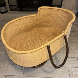 Bassinet 