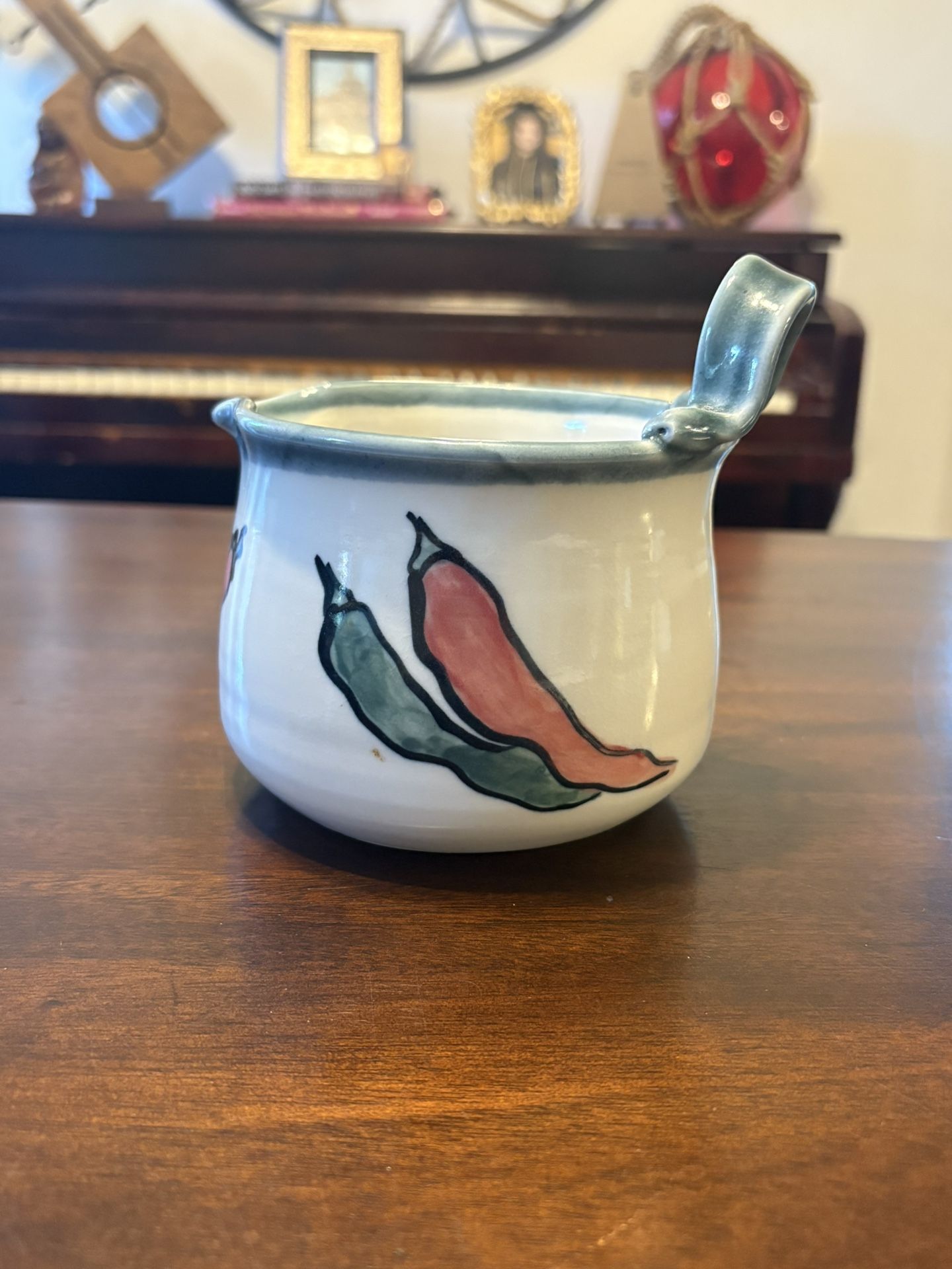 Hand-Painted Ceramic Chili Pepper Pot – Unique Kitchen Decor or Serveware 