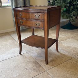 Vintage Mahogany End Table