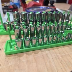 Husky Socket Set With Socket Organizers 