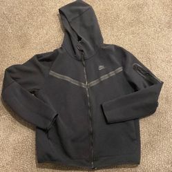 Women’s Black Nike Tech