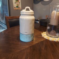 Ray dunn container