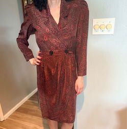 Burgundy Paisley Dress  Elegant Burgundy Paisley Print Dress – Vintage Style / size mid