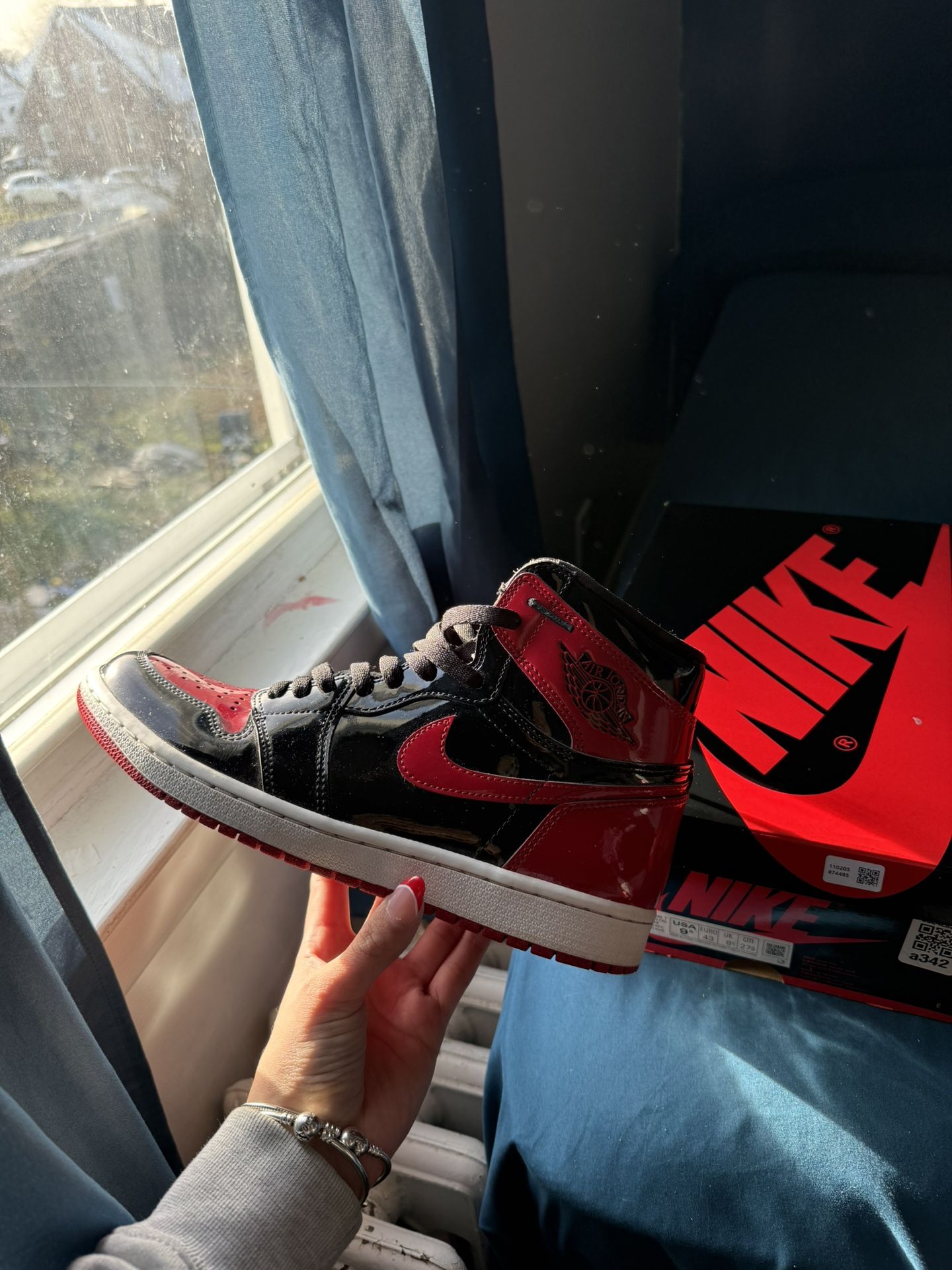 Jordan 1 ‘Patent Bread’