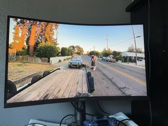 MSI Curved Gaming Monitor