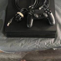 PS4 PRO 1Tb