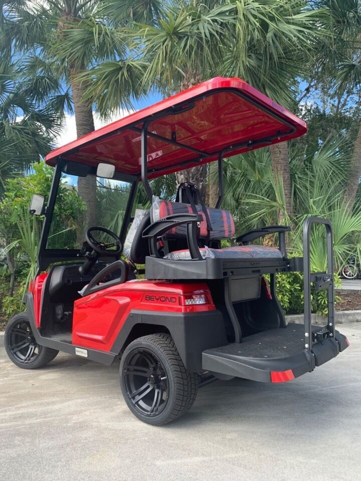 2023 Bintelli Beyond Lifted - 4 passenger LSV Golf Cart
