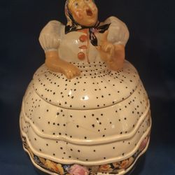 Antique Helen's Tat-L-Tale Original Cookie Jar