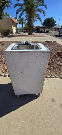 Portable Hand Wash Station