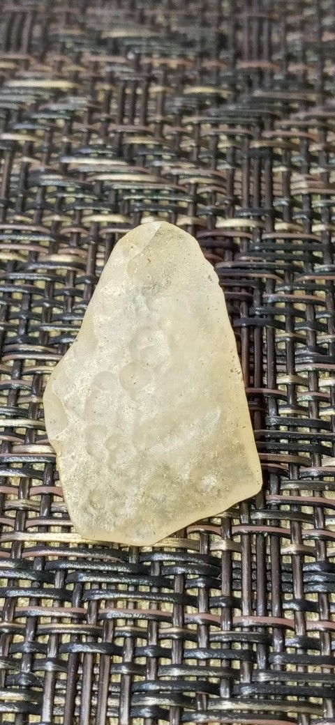 Translucent Libyan Desert Comet/Meteorite Impactite/Tektite Glass 3.12 grams good for jewelry piece