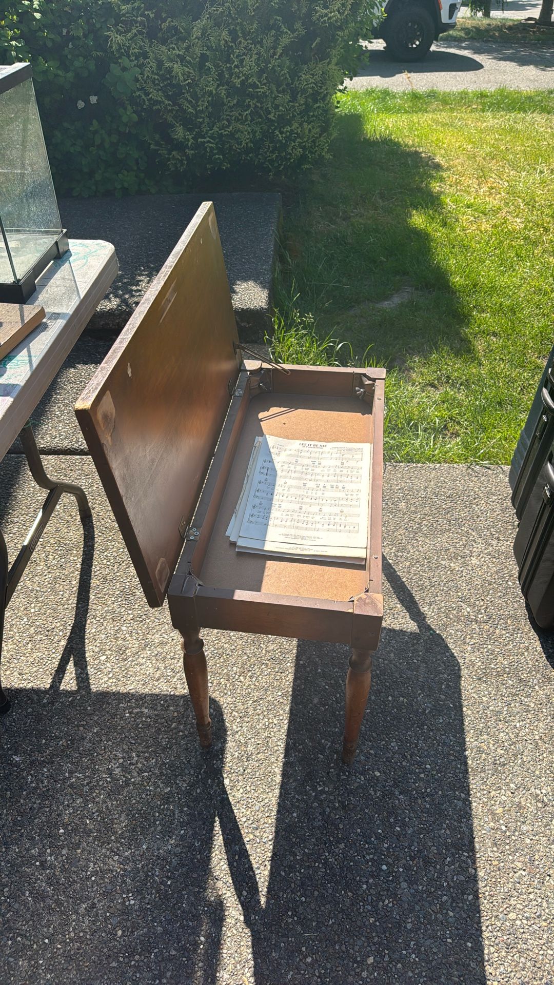 Piano Chair