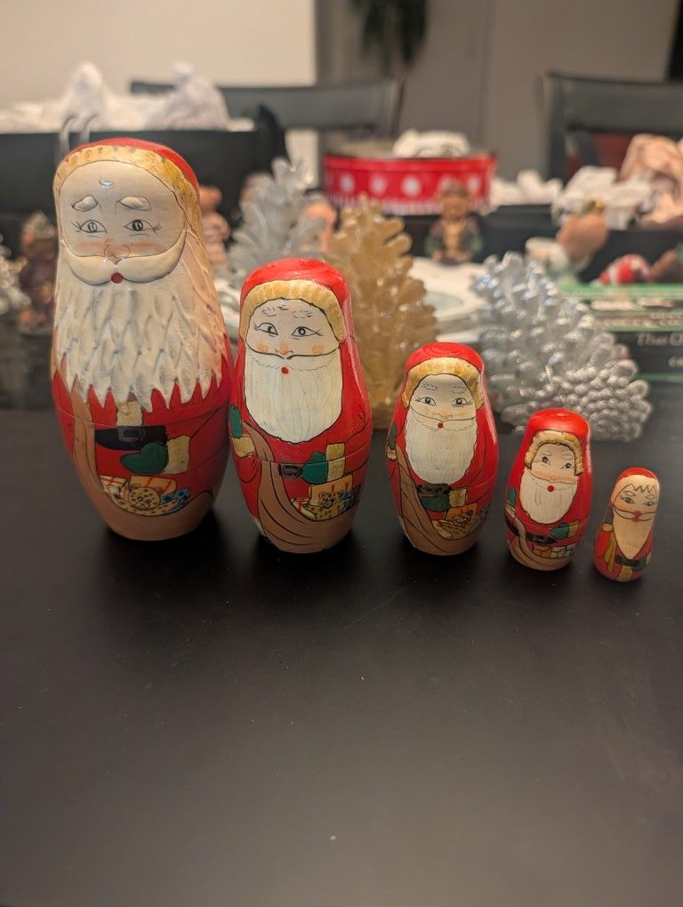 Vintage Santa Claus 6 Russian Nesting Matryoshka Dolls Hand Painted Texture