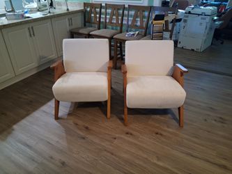 2 Chairs