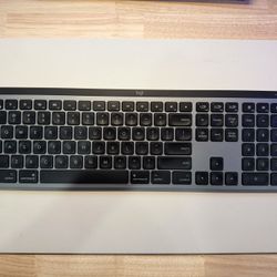 Logitech MX Keys for Mac