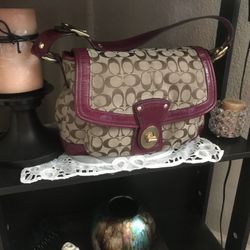 Bolsa Couch Original amplÃa y en buen estado .