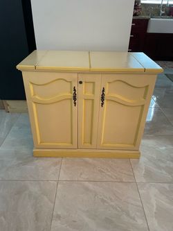 French Provincial Vintage 1970 Storage/Bar Cabinet