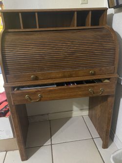 Small Roll Top Desk