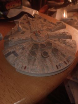 Star Wars Millennial Falcon