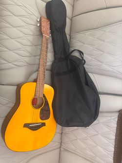 Yamaha  guitar