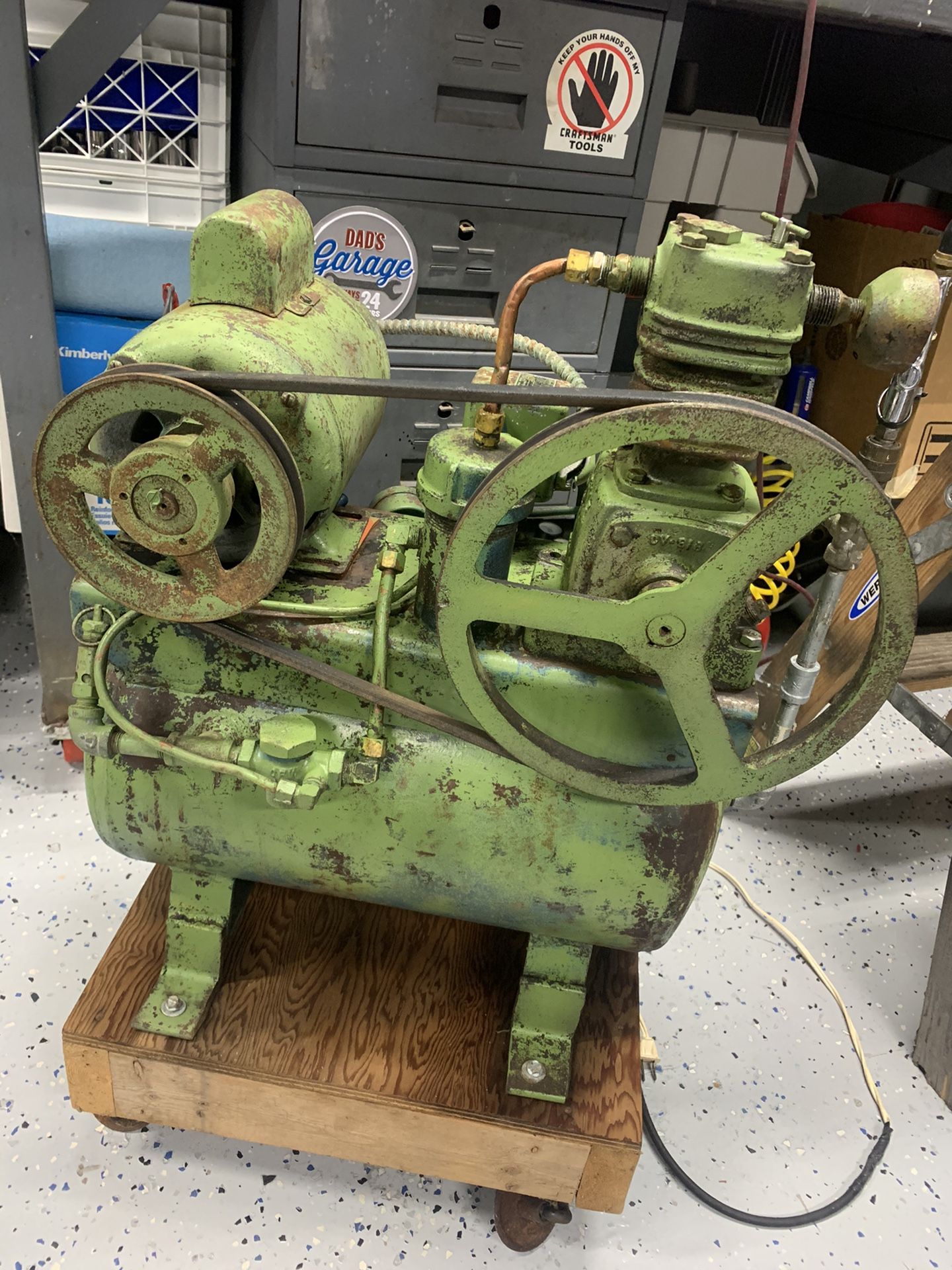 Vintage air compressor cast iron pump Curtis for Sale in Sugar Hill, GA OfferUp