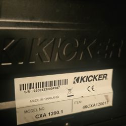Kicker Box With Amp 