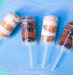 Cake Push Pop Containers. 100 Pieces