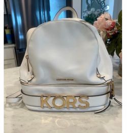 Micheal kors backpack