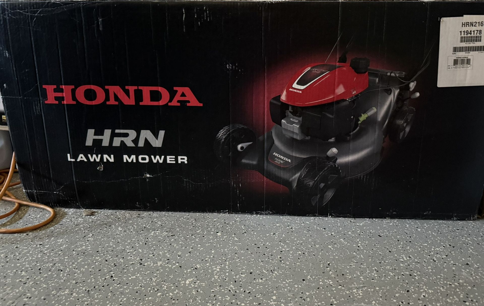 Premium Honda Lawn mower-Negotiable