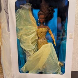 Evening Extravaganza Barbie Doll Classique Collection Limited Edition 1993 NIB 11638