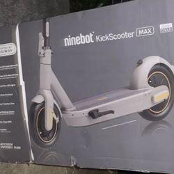 Ninebot kickscooter max g30lp [Brand New]