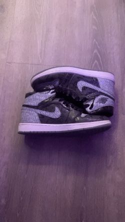 black gray