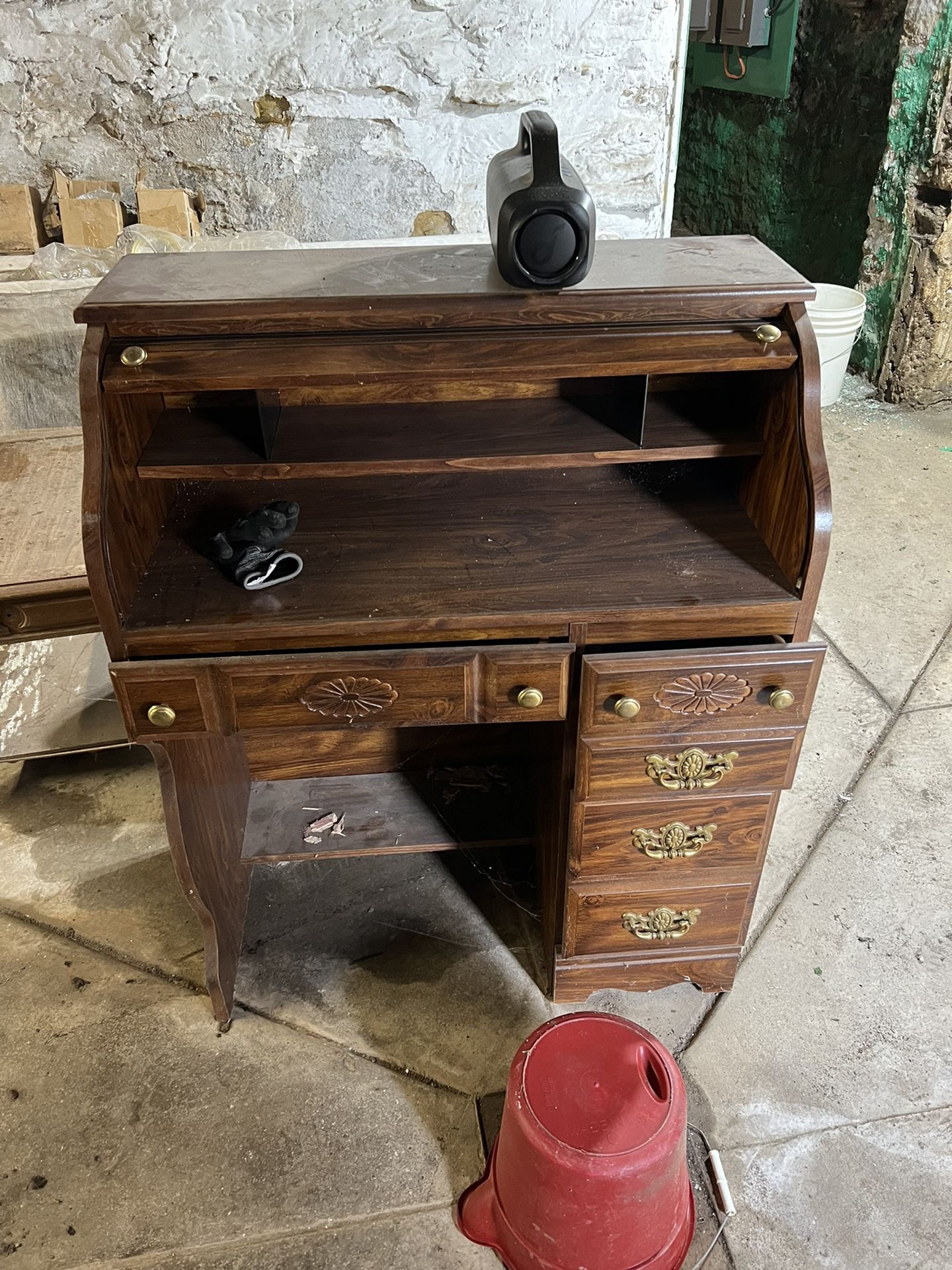 Small Roll Top Desk