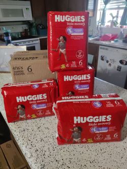 Huggies little movers