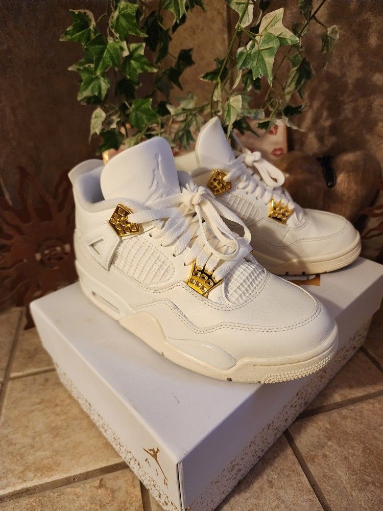 Air Jordan 4 Retro