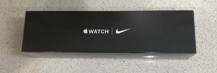 Brandnew Apple Watch Nike series 5 44mm GPS-Silver