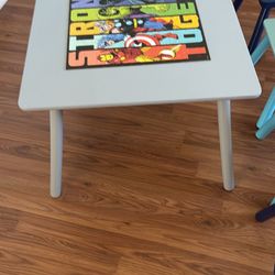 Children’s Table And Chairs 
