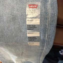 New Jeans Levis  4 News Jeans 