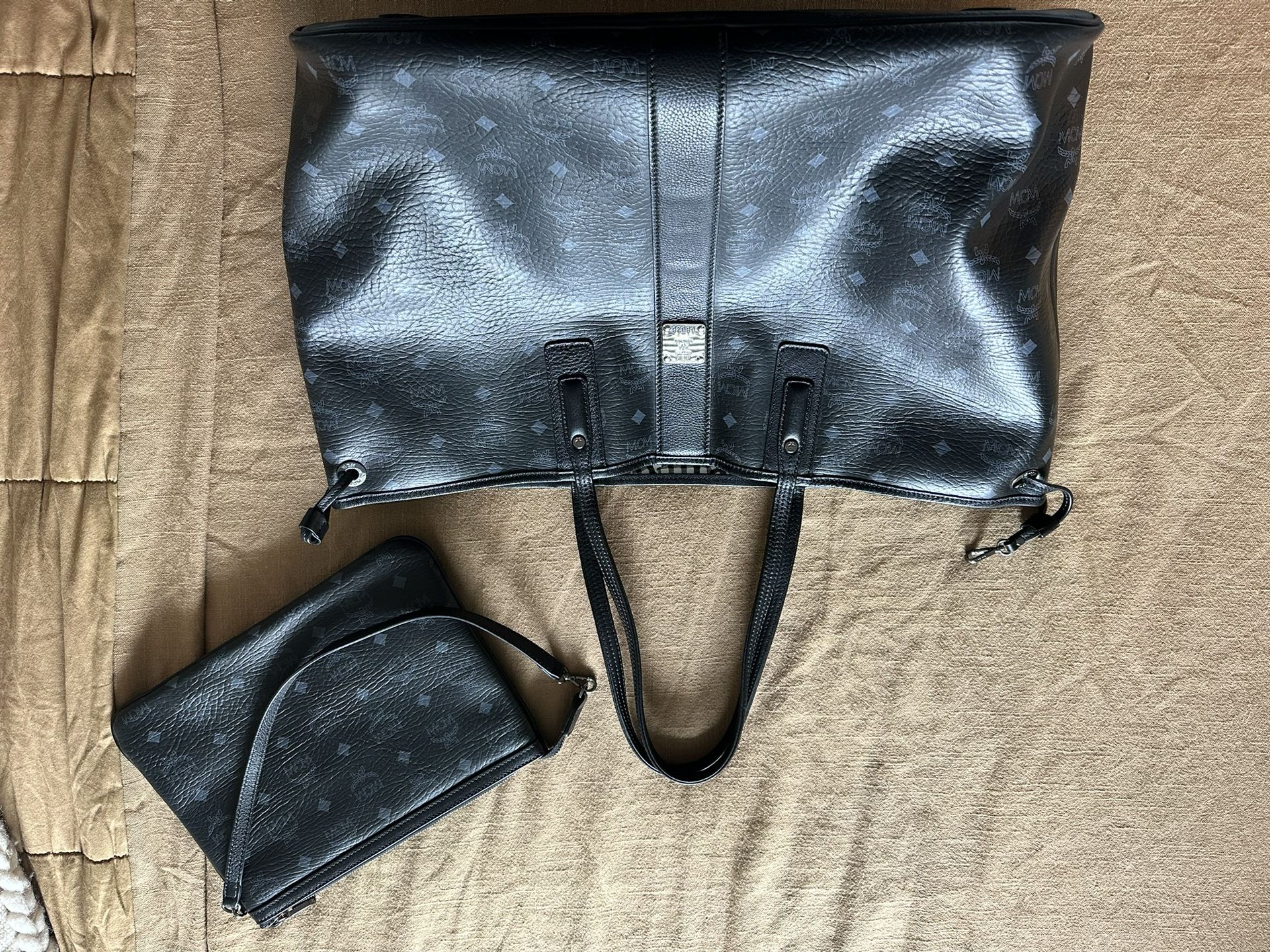 MCM Liz Shopper Bag- Large
