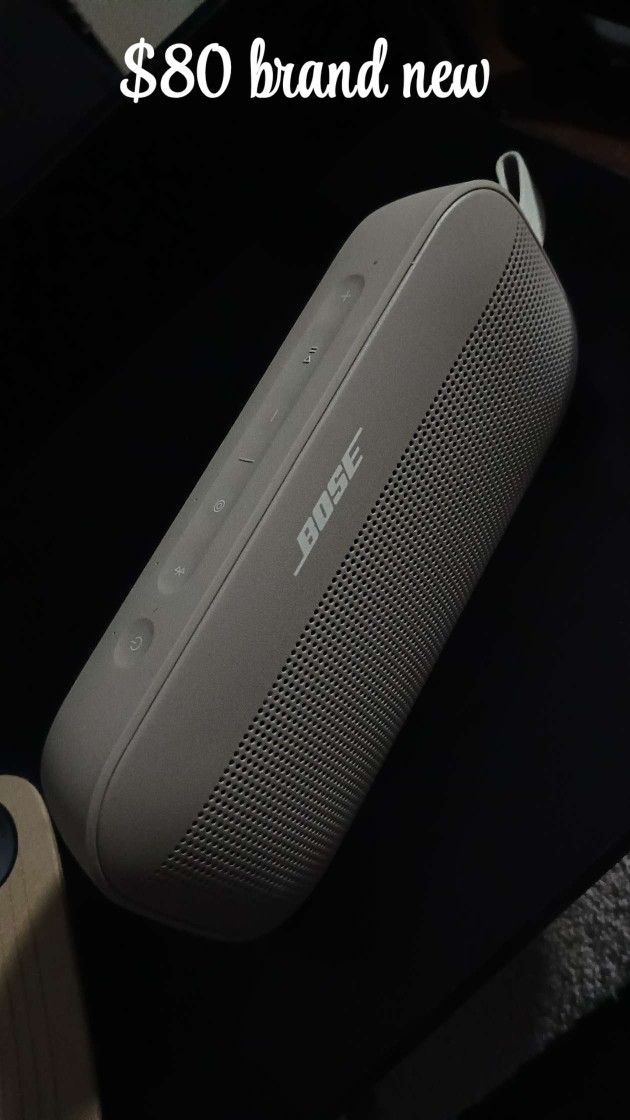 $75 Brand New Bose Speaker Original $120 + Tax Comes Out To 138 Let Me Know Good Deal 
