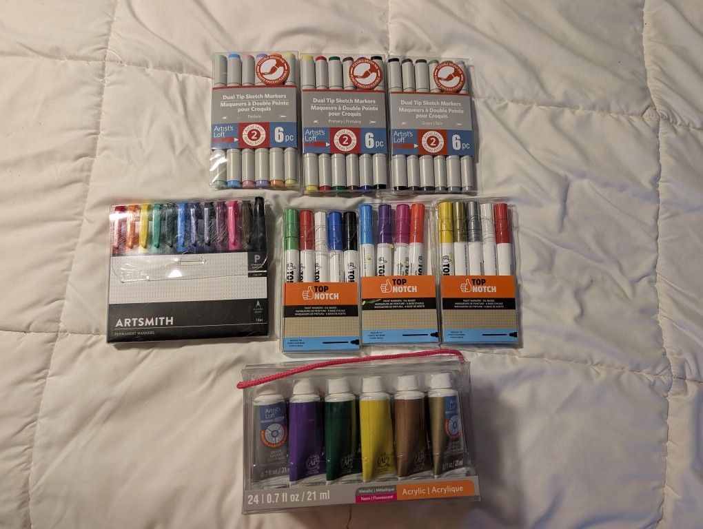 Brand New Acrylic 24 Count Set Sorted Oil Base Artist Markers