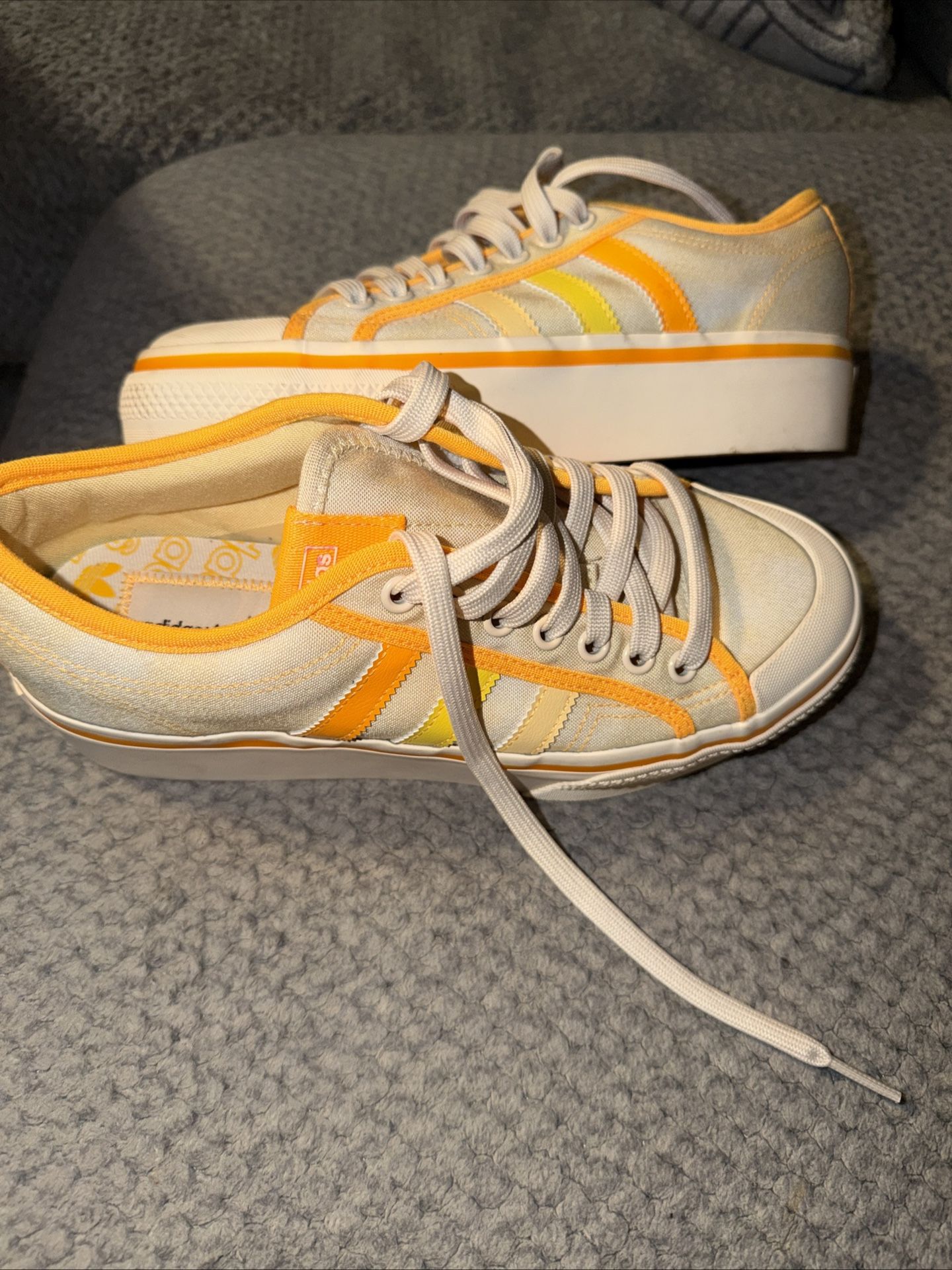 Adidas Nizza Platform Parley Women Shoe Yellow Tint Orange Sneaker SZ 8.5