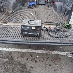 Battery Charge. 12v 24v