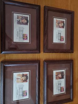4 Elvis stamp pictures