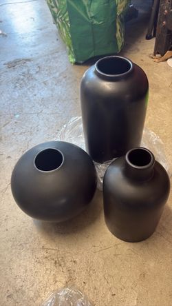 Set of 3 Matte Black Decorative Vases