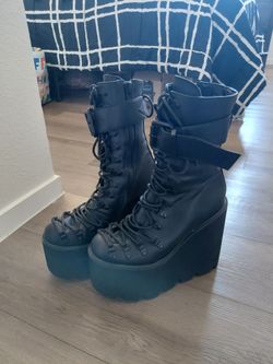 Dolls Kill Current Mood Traitor Boots- Size 8