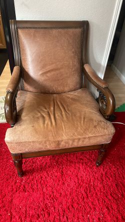 Large Brown High Quality Leather Chair 